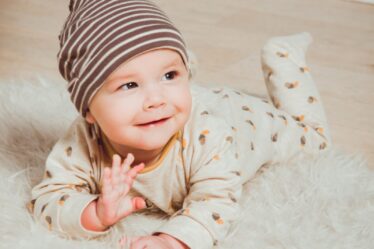 Activités Motrices pour Bébés de 1 An : Idées et Jeux Stimulants